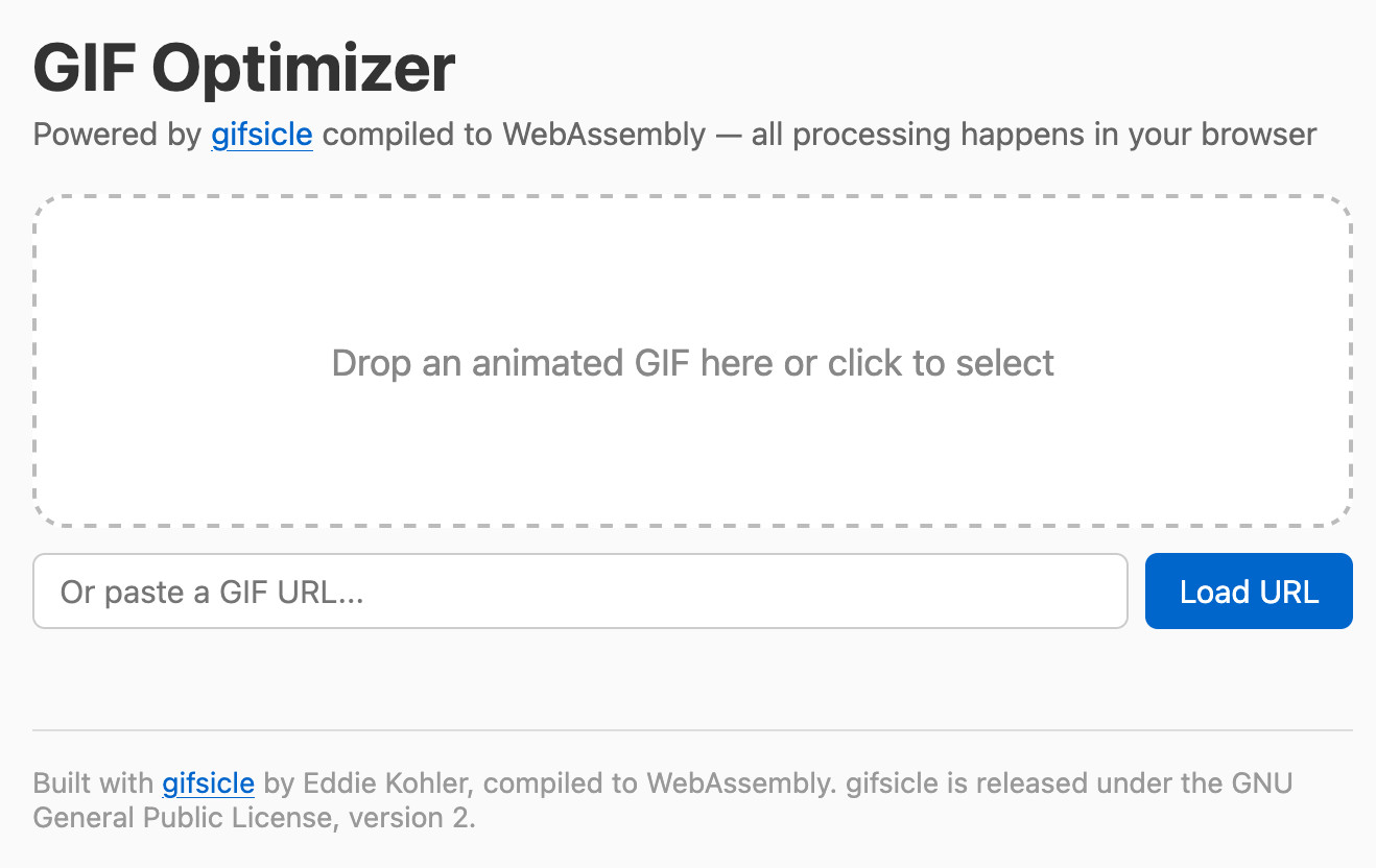 GIF Optimizer 도구의 메인 랜딩 페이지 스크린샷