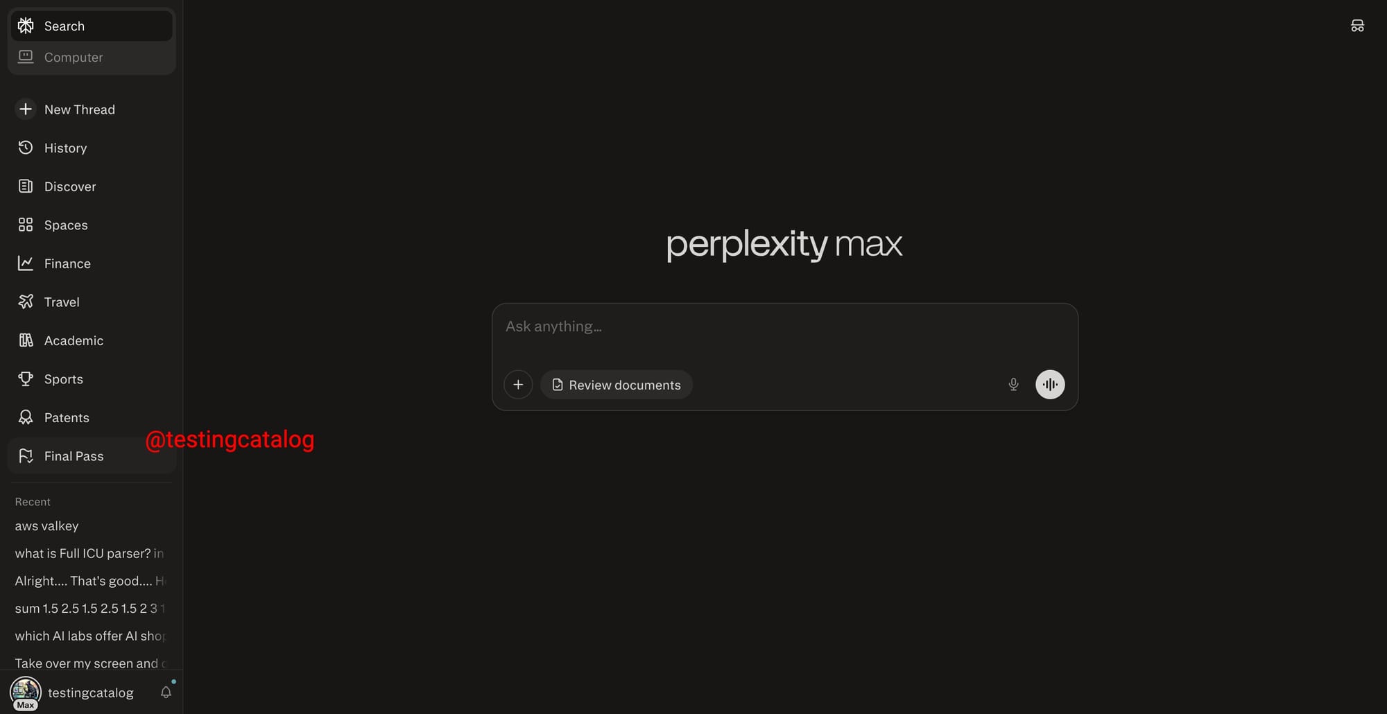 Perplexity Max의 메인 화면과 새롭게 추가된 'Review documents' 버튼을 나타내는 스크린샷이다.